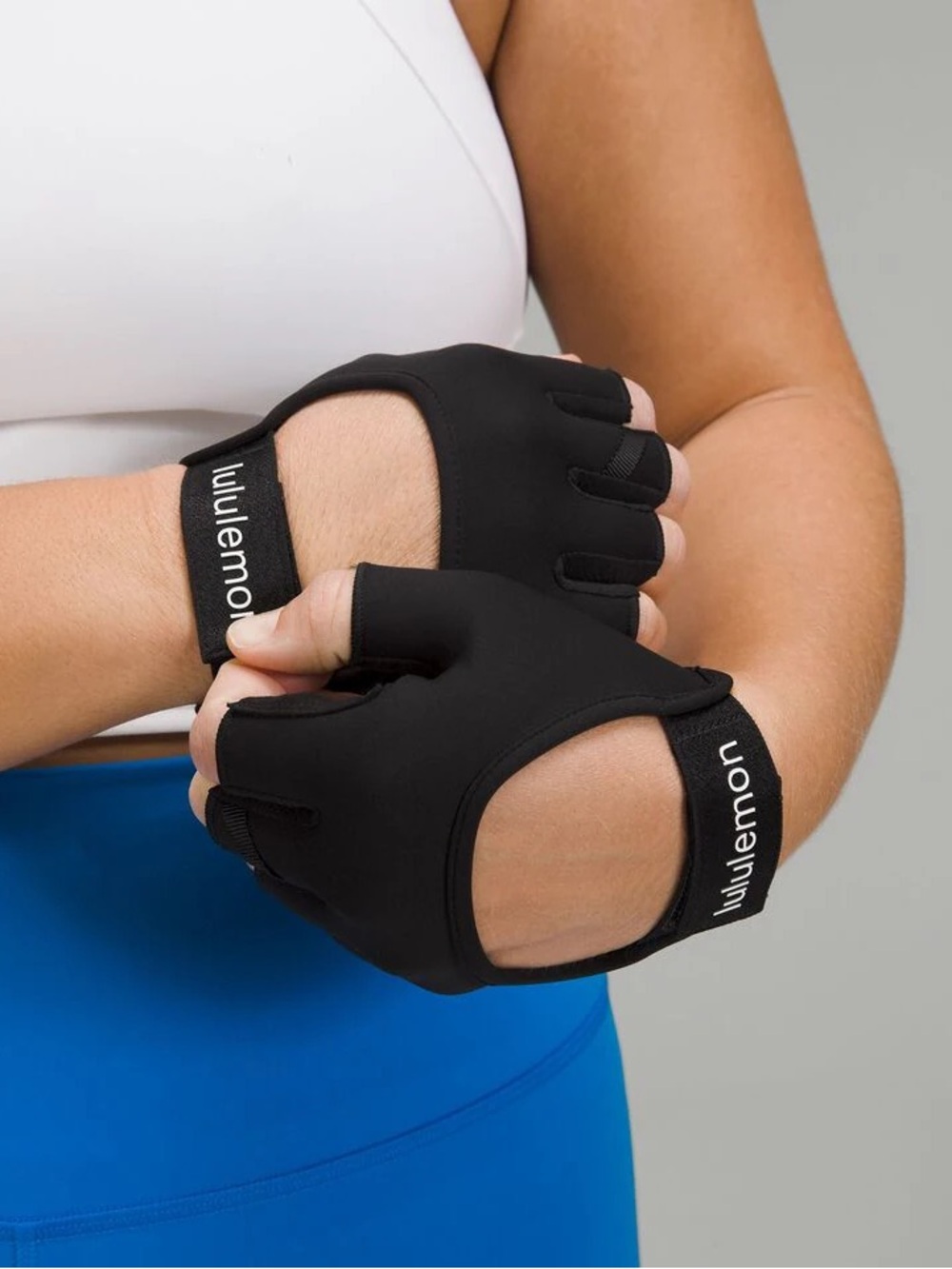 Lululemon Women's Wunder Train Gloves
